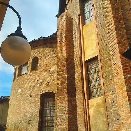 Luna Del Belvedere آستي